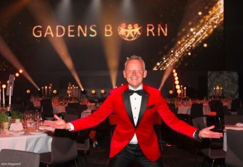 GADENS BØRN AFHOLDER LUKSUS LOPPEMARKED OG MODESHOW I LYNGBY 26. MARTS